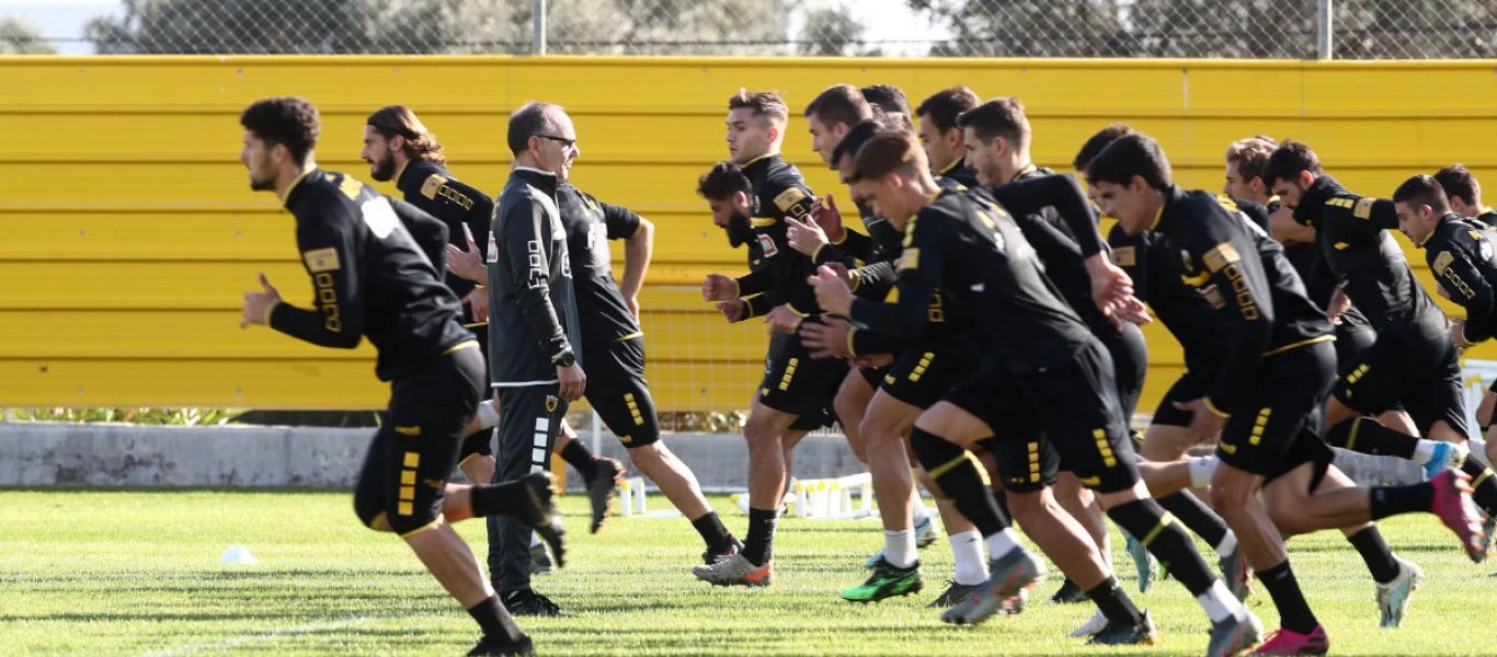 ΑΕΚ: «Κόφτης» στα συμβόλαια λόγω κορωνοϊού αλλά και κίνητρο επιστροφής για τους ποδοσφαιριστές